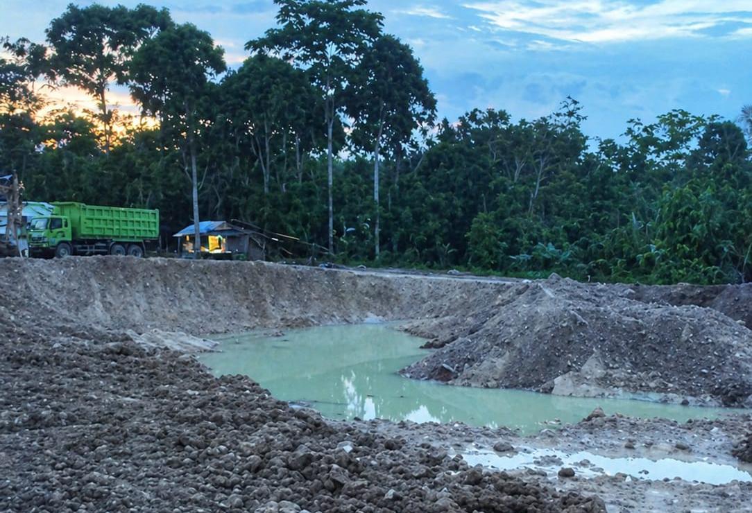 Lubang Galian Menganga di Bayung Lencir Tanpa Identitas Penambang, Tak Berizin?